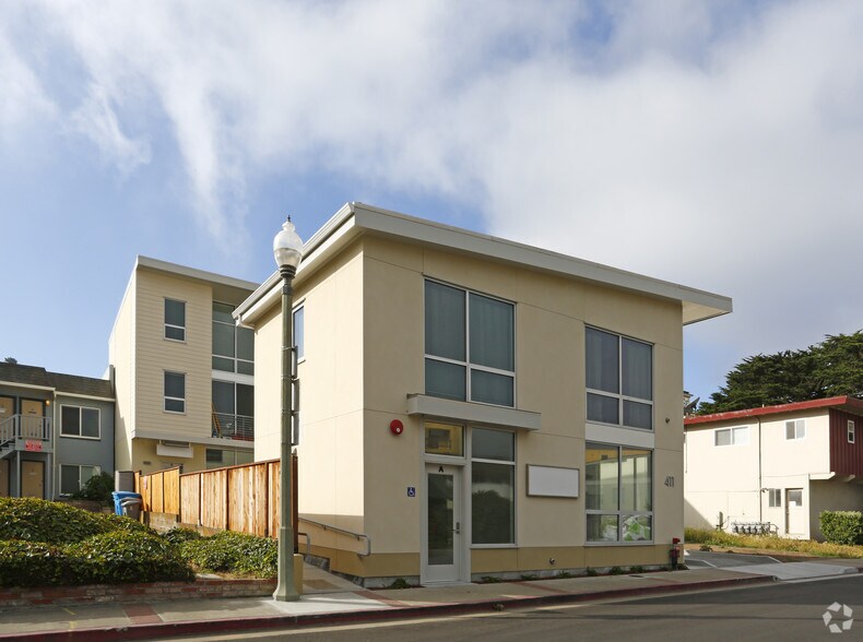 More Photos Of 411 Dondee St, Pacifica Storefront Retail Residential For Lease