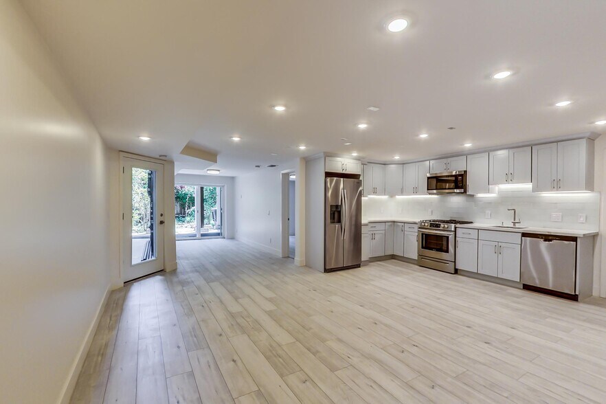 More Photos Of 751 Capp st, San Francisco Apartments For Sale