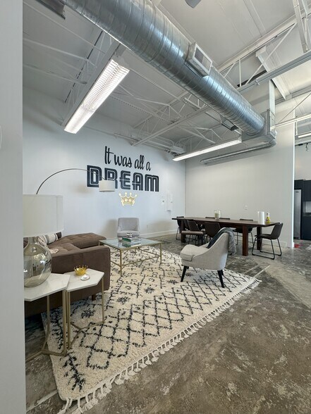 More Photos Of 929-933 S Eton St, Birmingham Medical For Lease