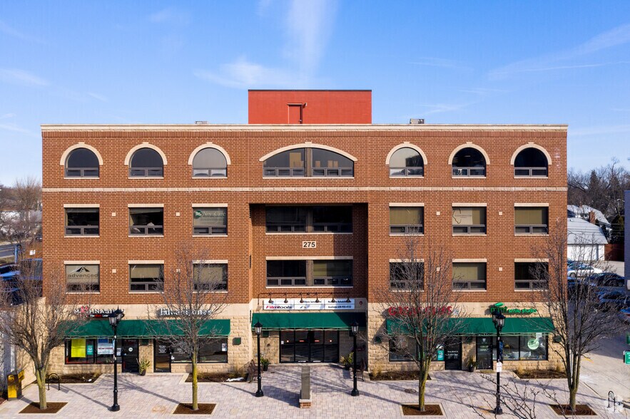 More Photos Of 275 N York St, Elmhurst Medical For Lease