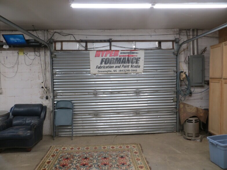 More Photos Of 3668 Calhoun Memorial Hwy, Greenville Warehouse For Sale