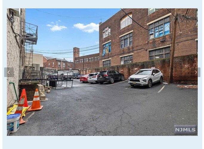 More Photos Of 73-75 Ferry St, Newark Storefront Retail Office For Sale