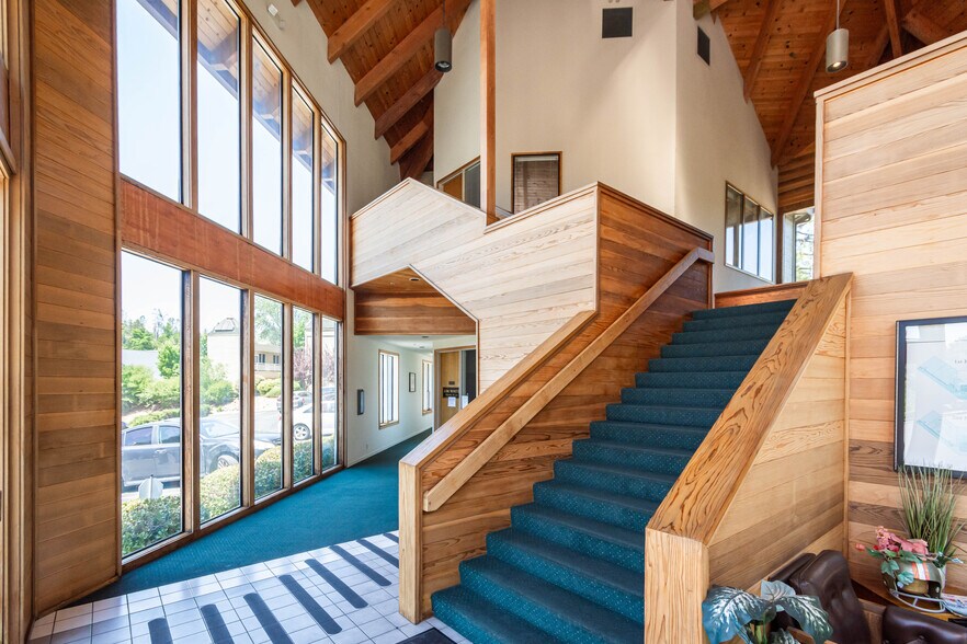 More Photos Of 970 E Main St, Grass Valley Office For Sale