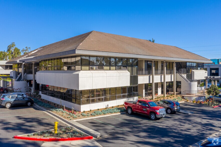 More Photos Of 5080 Shoreham Pl, San Diego Office For Sale