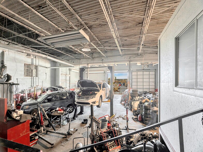 More Photos Of 7780 Majestic Ave, Detroit Warehouse For Sale