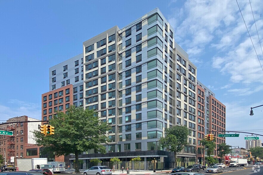 Primary Photo Of 800 Flatbush Ave, Brooklyn Apartments For Lease