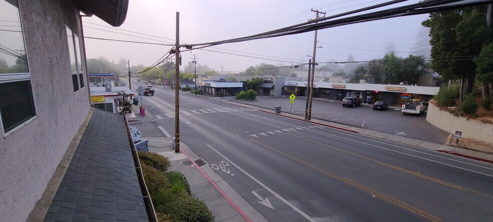 More Photos Of 7300 Healdsburg Ave, Sebastopol Office For Lease
