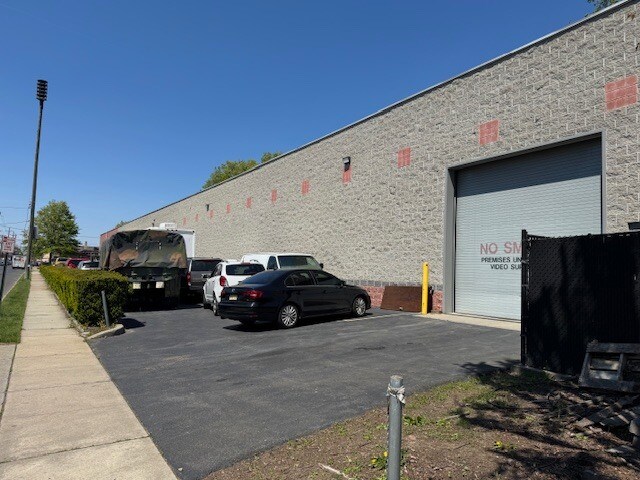 More Photos Of 3-35 Banta Pl, Fair Lawn Industrial For Lease
