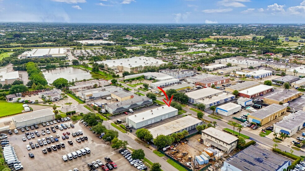 More Photos Of 1334 S Killian Dr, Lake Park Warehouse For Sale