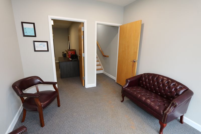 More Photos Of 955 W Wade Hampton Blvd, Greer Office For Lease
