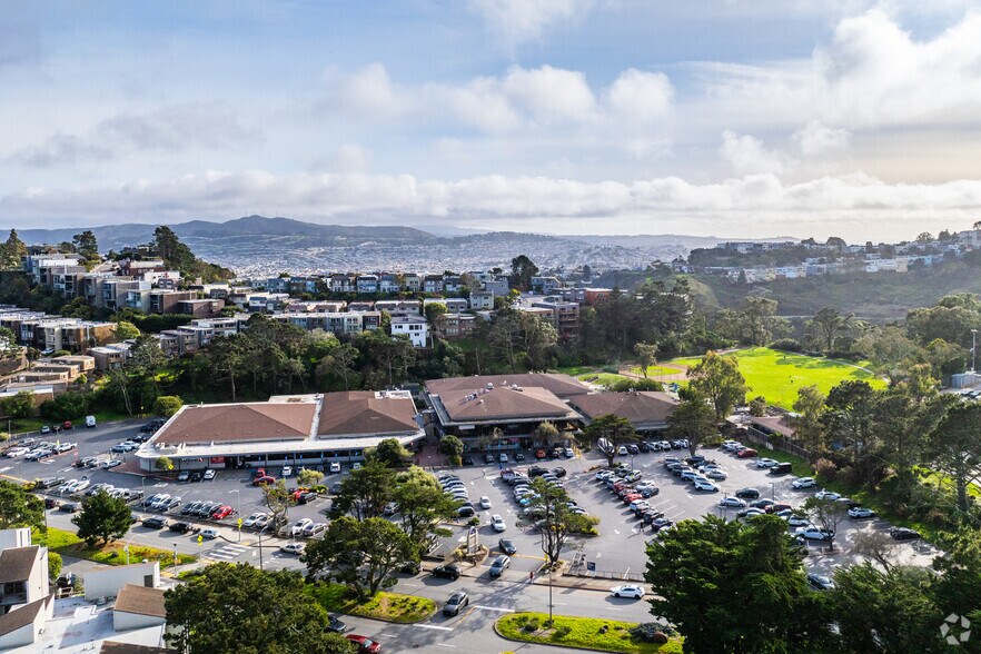 More Photos Of 5214 Diamond Heights Blvd, San Francisco Unknown For Lease