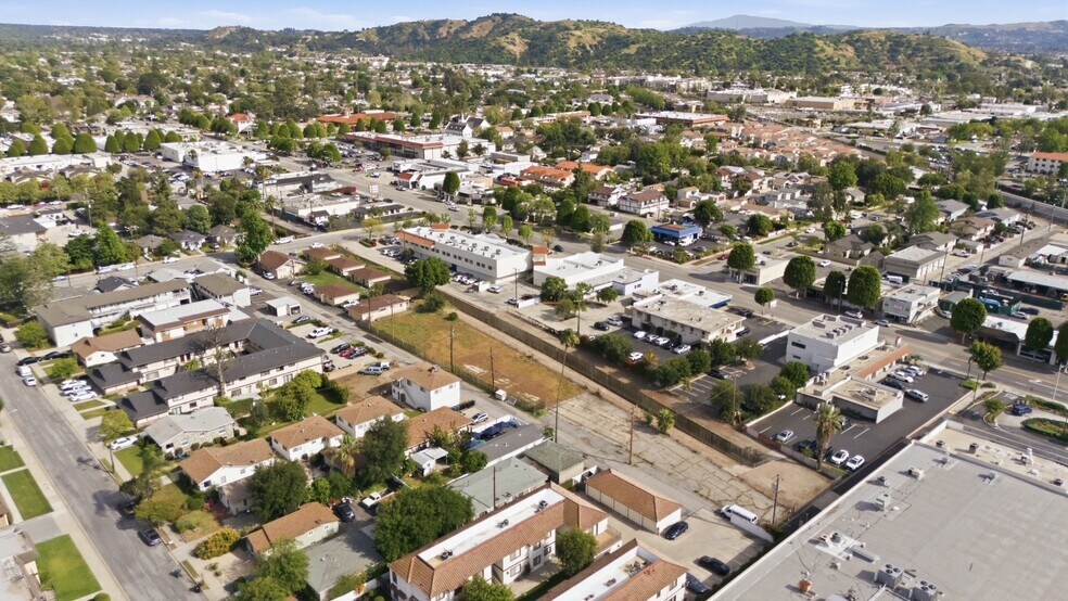 More Photos Of 121-127 N Pennsylvania Ave, Glendora Apartments For Sale