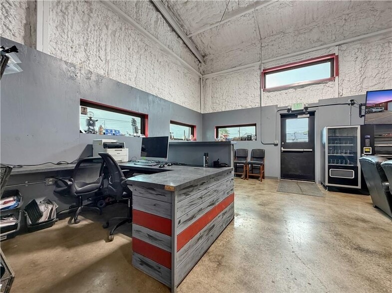 More Photos Of 428 Anchor St, Corpus Christi Industrial For Lease