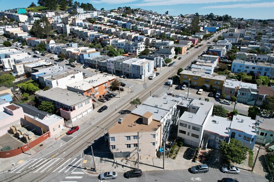 More Photos Of 729-731 Randolph St, San Francisco Storefront Retail Residential For Sale