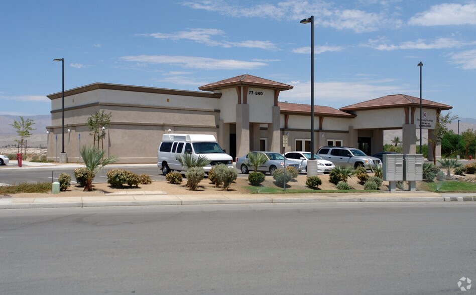 Primary Photo Of 77840 Flora Rd, Palm Desert Medical For Sale