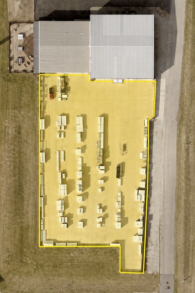 More Photos Of 67002 Highway 15, New Paris Industrial For Lease