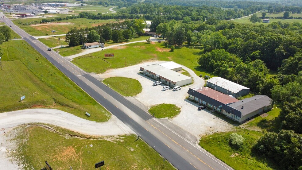 More Photos Of 1604 US 160 West, West Plains Storefront Retail Office For Sale