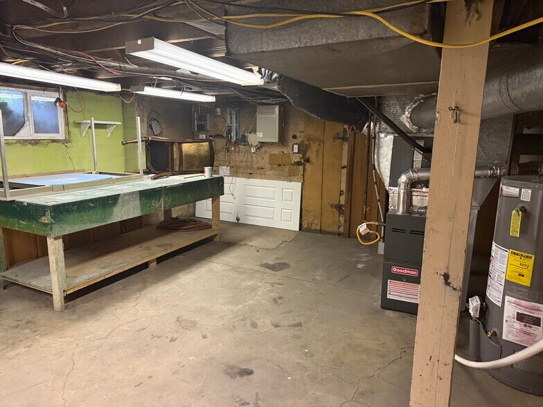 More Photos Of 7604 S Redwood Rd, West Jordan Office For Sale