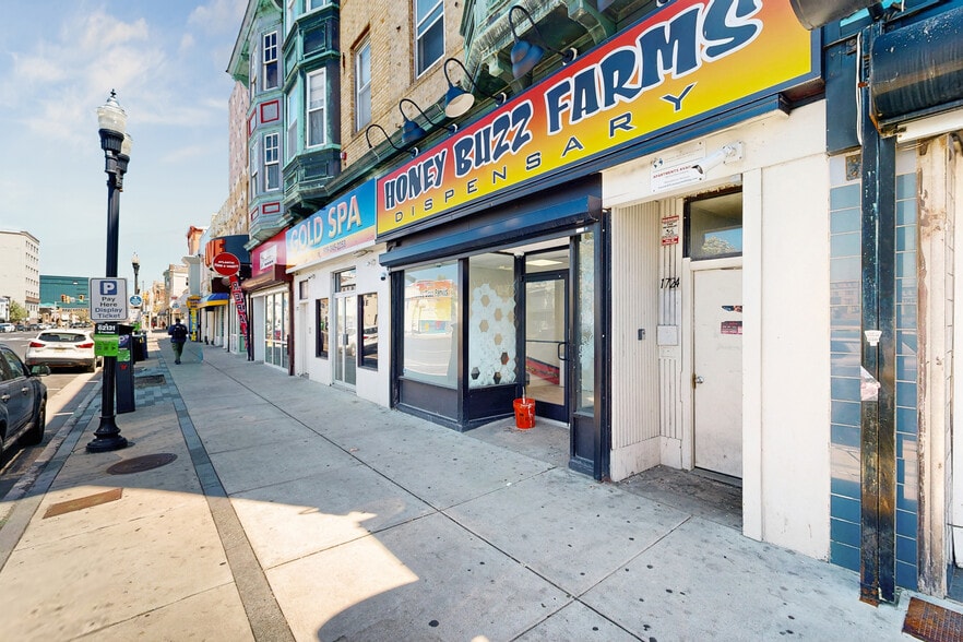 More Photos Of 1722-1724 Atlantic Ave, Atlantic City Apartments For Lease