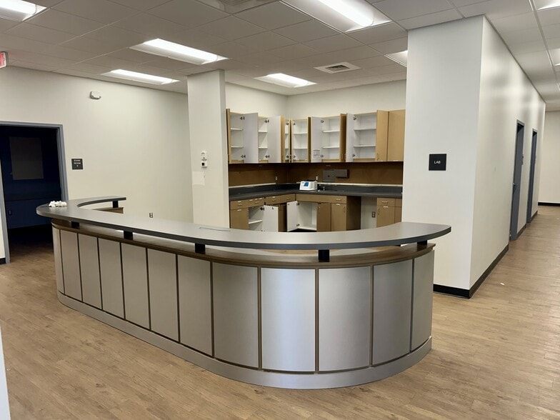 More Photos Of 4101 Dominion Blvd, Glen Allen Freestanding For Lease