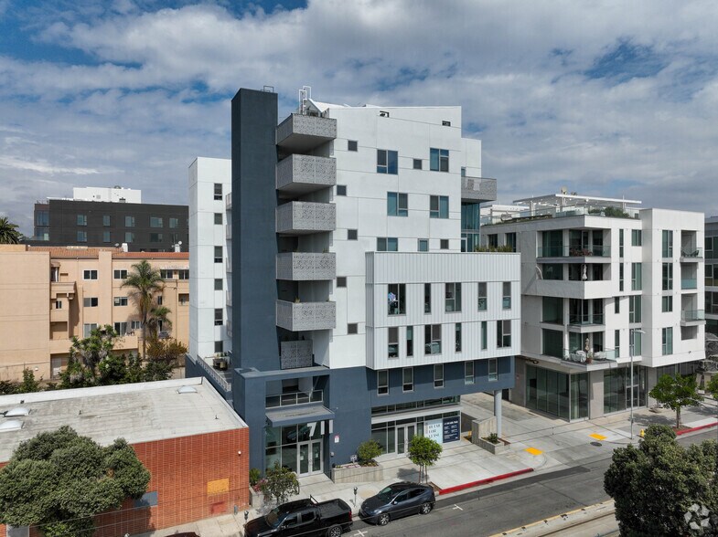 More Photos Of 711 Colorado Ave, Santa Monica Apartments For Lease