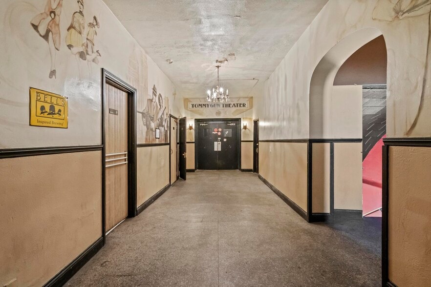 More Photos Of 24 E 3rd St, Newport Bar For Sale