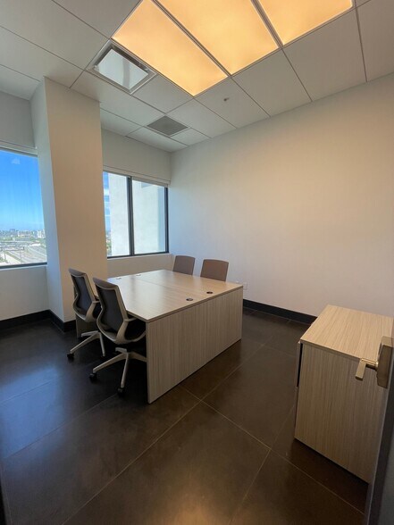More Photos Of 19790 W Dixie Hwy, Aventura Office For Lease