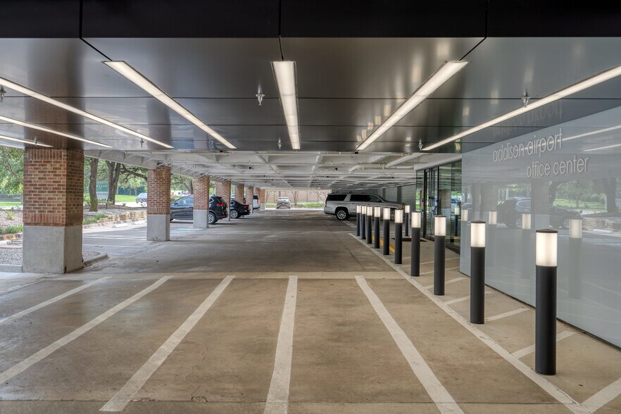 More Photos Of 16051 Addison Rd, Addison Office For Lease