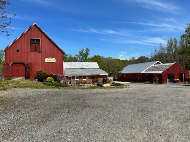 More Photos Of 3485 Chaneyville Rd, Owings Winery Vineyard For Sale