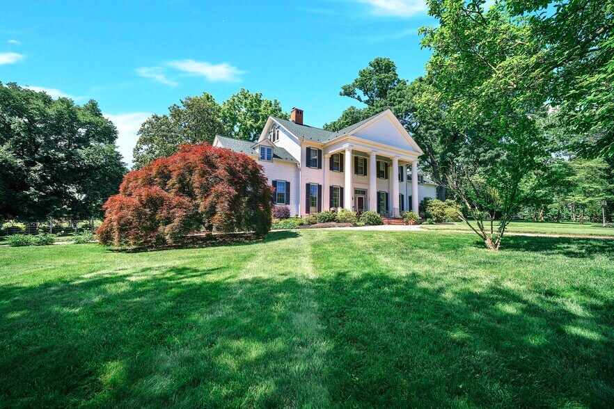 More Photos Of 1902 Jefferson Pike, Brunswick Lodge Meeting Hall For Lease