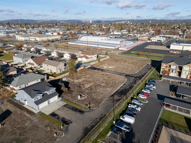 More Photos Of 13217 E 3rd Ln, Spokane Valley Apartments For Sale