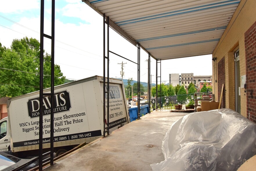 More Photos Of 93 N Main St, Waynesville Storefront Retail Office For Sale