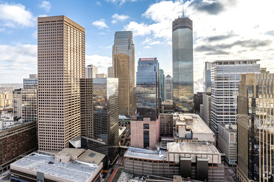 More Photos Of 45 S 7th St, Minneapolis Office For Lease