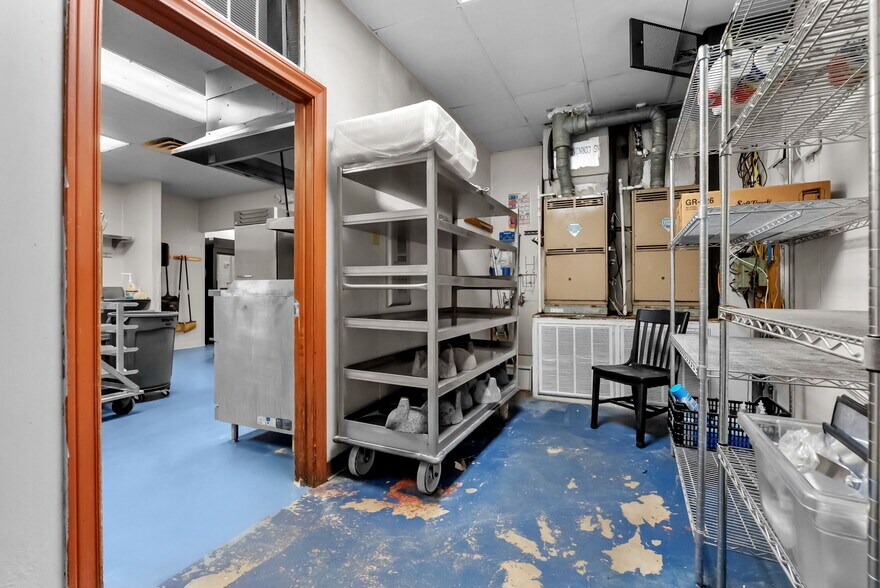 More Photos Of 983 N Highway 123 Byp, Seguin Restaurant For Sale