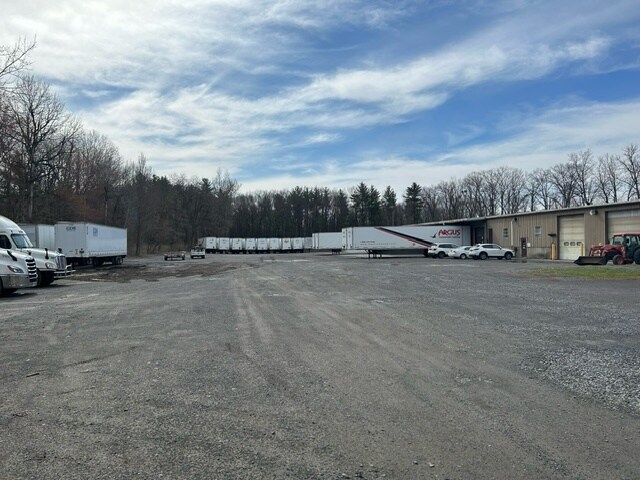 More Photos Of 158 Cordell Rd, Schenectady Warehouse For Lease