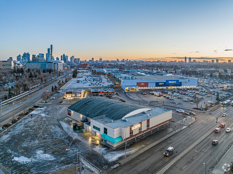 More Photos Of 10607 Princess Elizabeth Ave NW, Edmonton Skating Rink For Lease