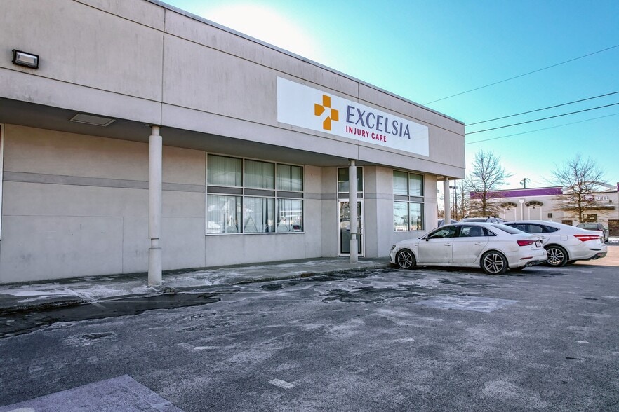 More Photos Of 7503 Annapolis Rd, Hyattsville Storefront Retail Office For Sale