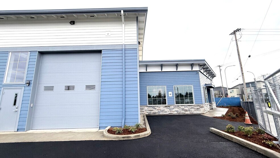 More Photos Of 5010 SE Witch Hazel Rd, Hillsboro Industrial For Lease