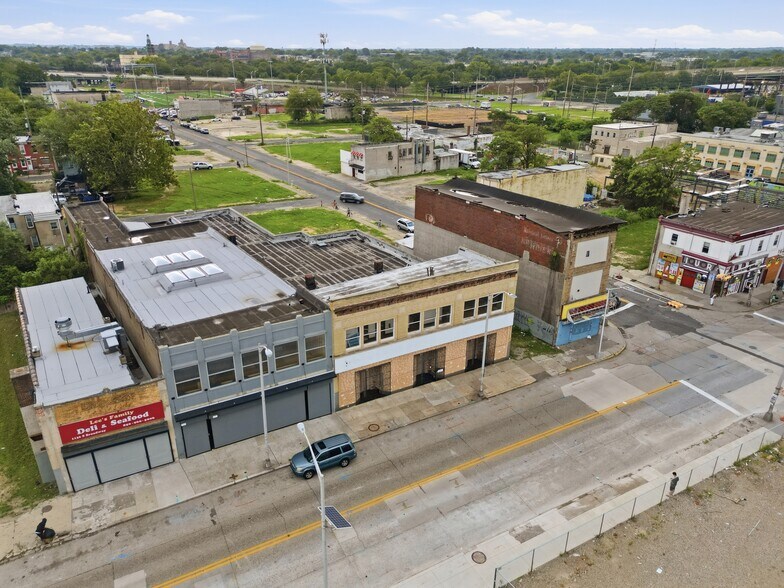 More Photos Of 1142-1148 Broadway, Camden Flex For Sale