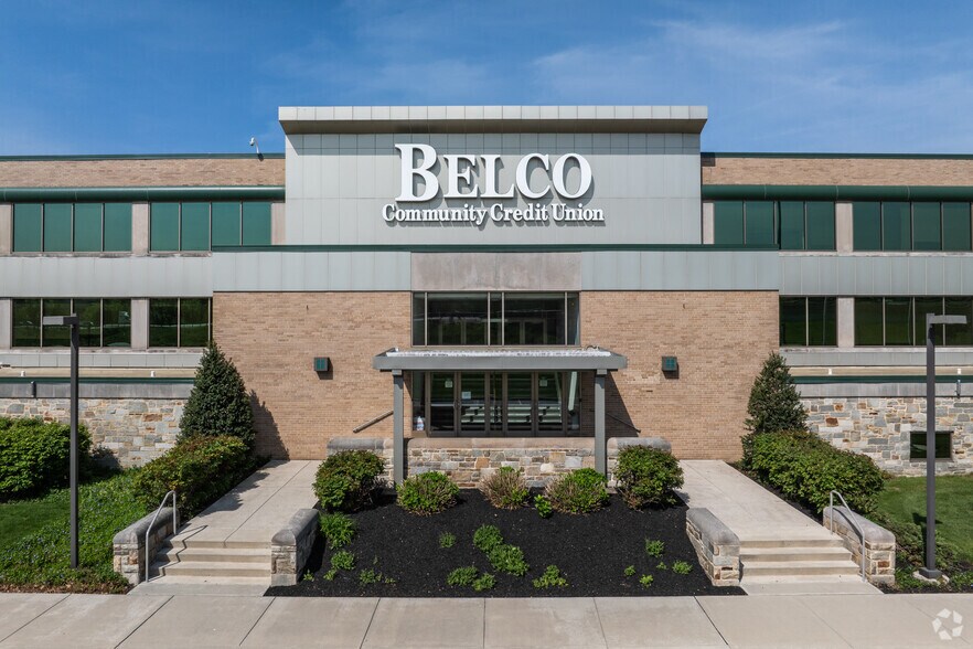 More Photos Of 449 Eisenhower Blvd, Harrisburg Office For Lease