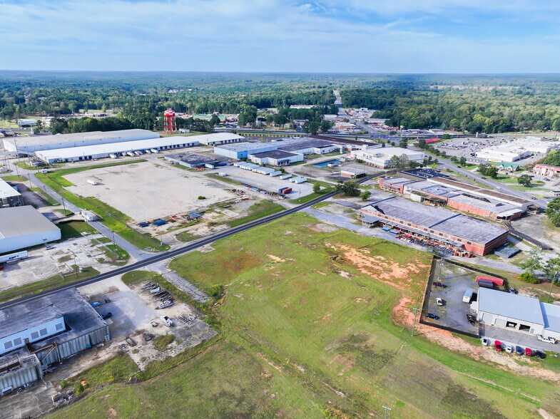 More Photos Of Russell Road, Alexander City Industrial For Sale