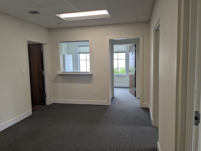 More Photos Of 80 Glen Head Rd, Glen Head Apartments For Lease