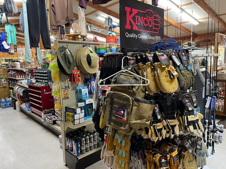 More Photos Of 29209 County Road 407, Newberry Lodge Meeting Hall For Sale