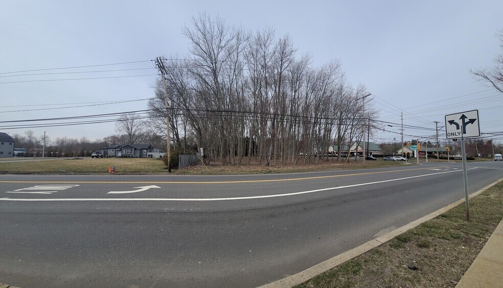 Englishtown Road, Old Bridge, NJ 08857 Land For Lease