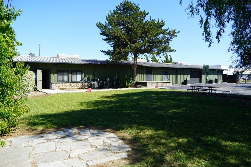More Photos Of 197 Otto Cir, Sacramento Warehouse For Sale