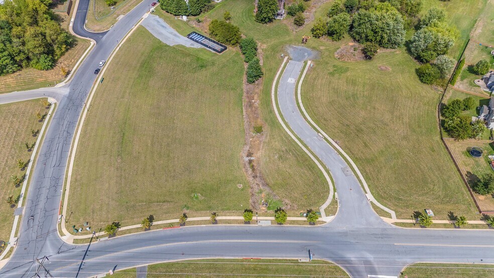 More Photos Of Chase Six BLVD, Boonsboro Land For Lease