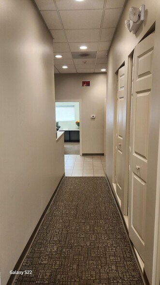 More Photos Of 2437 3rd Ave, Watervliet Warehouse For Sale