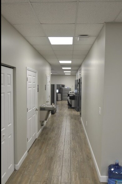 More Photos Of 842 NW 7th Ter, Fort Lauderdale Warehouse For Sale