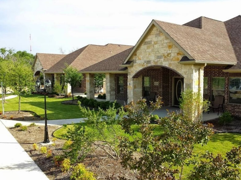 Primary Photo Of 3250 N Garland Ave, Garland Assisted Living For Sale