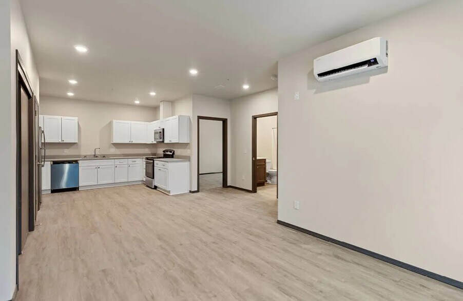 More Photos Of 2001 W Boone Ave, Spokane Apartments For Sale